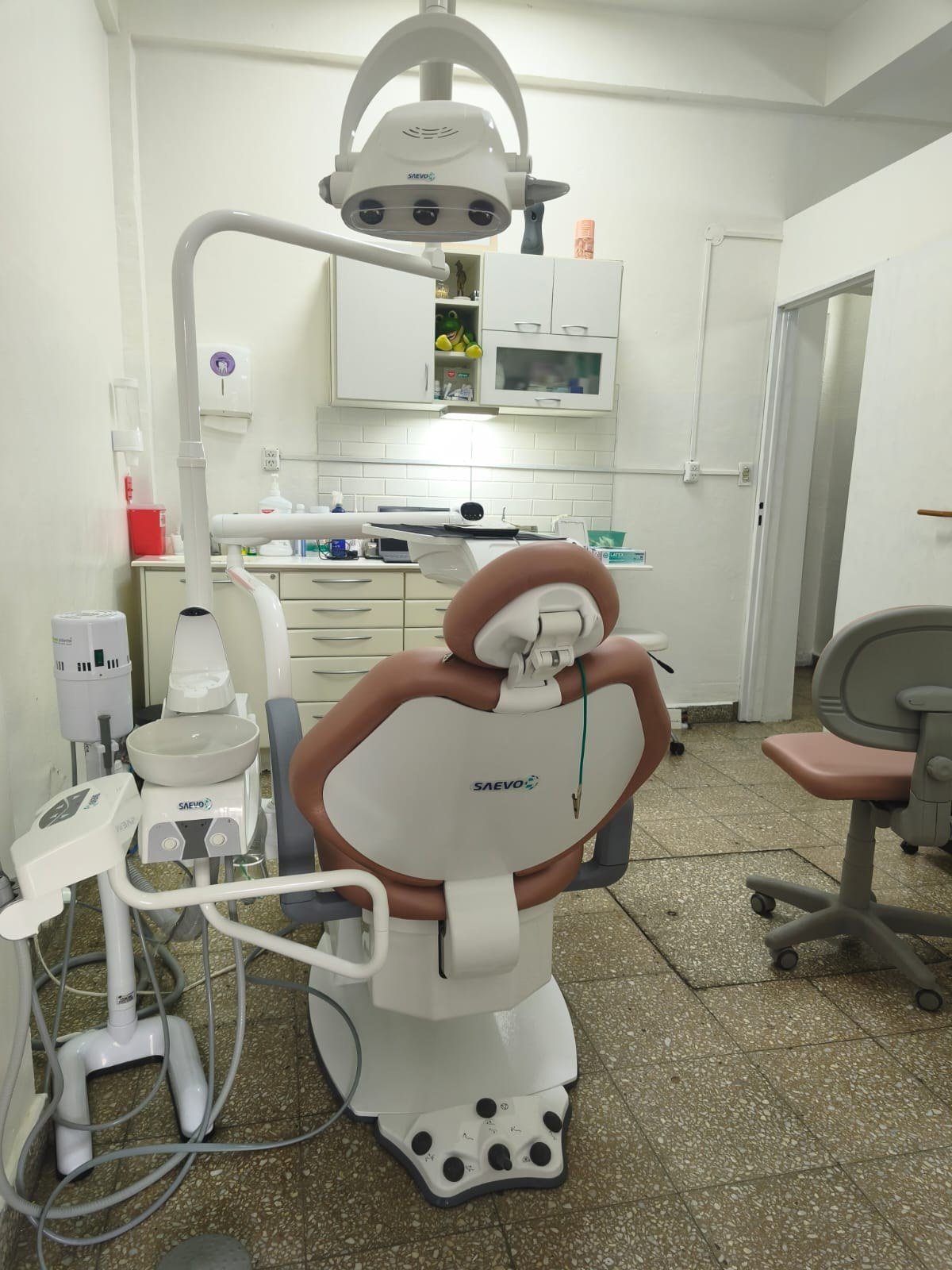 Sala de atención del consultorio DentalMax